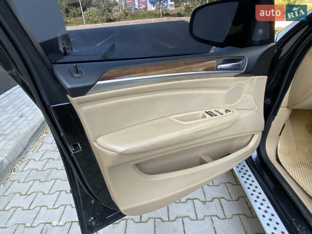 Черный БМВ Х5, объемом двигателя 3 л и пробегом 236 тыс. км за 9950 $, фото 16 на Automoto.ua