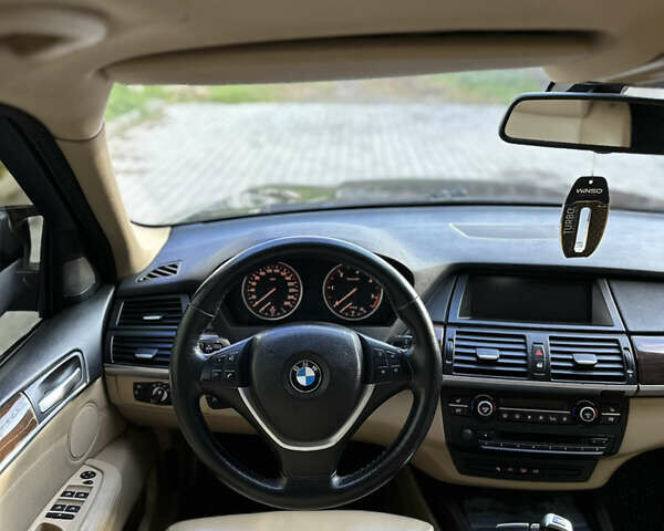 Чорний БМВ Х5, об'ємом двигуна 3 л та пробігом 310 тис. км за 13900 $, фото 21 на Automoto.ua