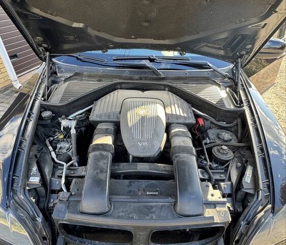 Черный БМВ Х5, объемом двигателя 4.8 л и пробегом 309 тыс. км за 11000 $, фото 7 на Automoto.ua