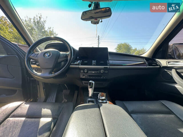 Черный БМВ Х5, объемом двигателя 2.99 л и пробегом 276 тыс. км за 13900 $, фото 6 на Automoto.ua