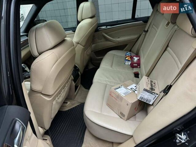 Черный БМВ Х5, объемом двигателя 3 л и пробегом 169 тыс. км за 16900 $, фото 13 на Automoto.ua