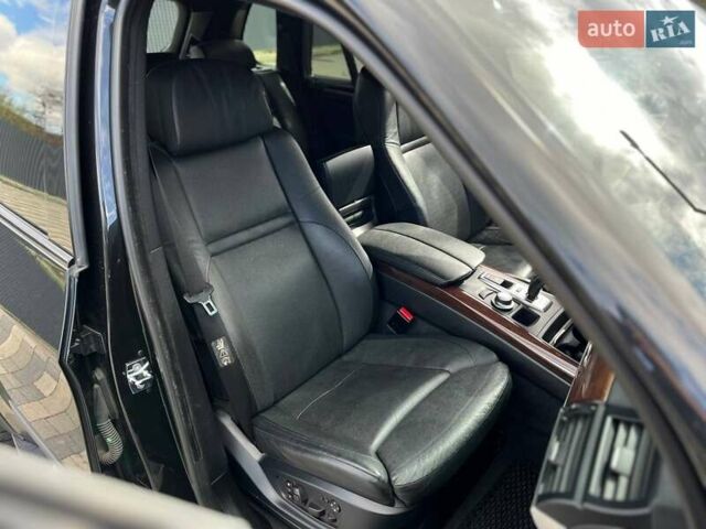 Черный БМВ Х5, объемом двигателя 4.8 л и пробегом 240 тыс. км за 15777 $, фото 22 на Automoto.ua