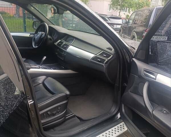 Черный БМВ Х5, объемом двигателя 3 л и пробегом 360 тыс. км за 16000 $, фото 8 на Automoto.ua