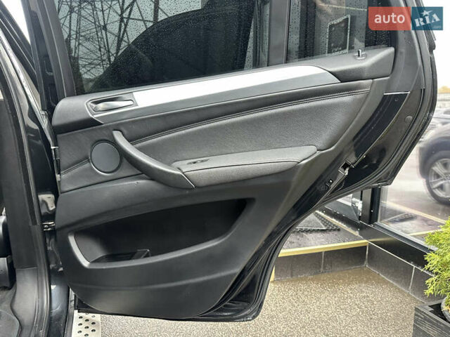 Чорний БМВ Х5, об'ємом двигуна 2.99 л та пробігом 490 тис. км за 15500 $, фото 22 на Automoto.ua
