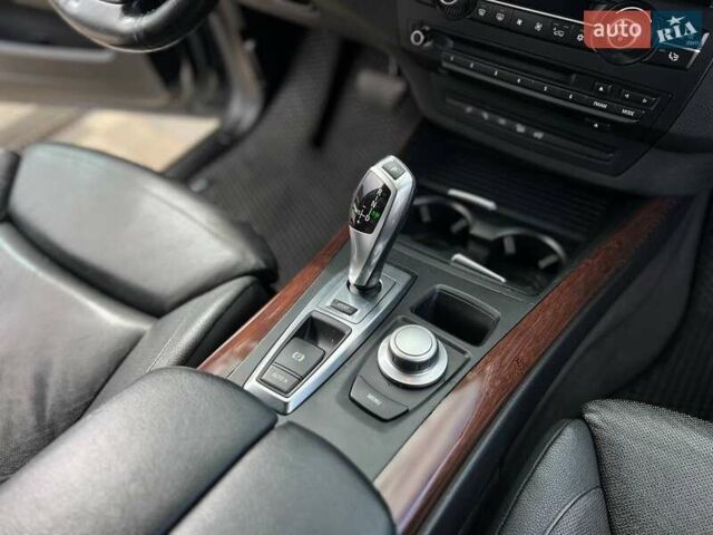 Черный БМВ Х5, объемом двигателя 4.8 л и пробегом 240 тыс. км за 15777 $, фото 27 на Automoto.ua