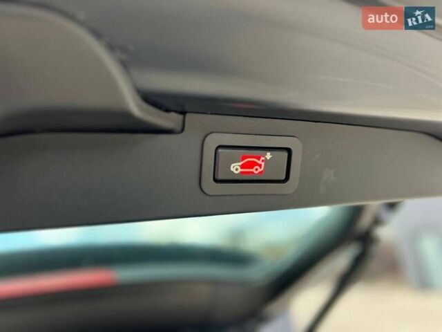 Черный БМВ Х5, объемом двигателя 4.8 л и пробегом 240 тыс. км за 15777 $, фото 12 на Automoto.ua