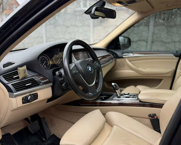 Чорний БМВ Х5, об'ємом двигуна 3 л та пробігом 320 тис. км за 15800 $, фото 9 на Automoto.ua