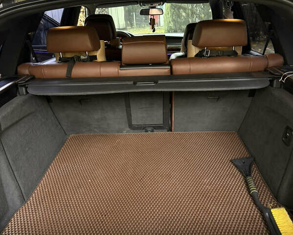 Черный БМВ Х5, объемом двигателя 3 л и пробегом 400 тыс. км за 16499 $, фото 9 на Automoto.ua