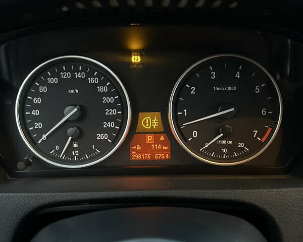 Чорний БМВ Х5, об'ємом двигуна 4.8 л та пробігом 293 тис. км за 12500 $, фото 5 на Automoto.ua