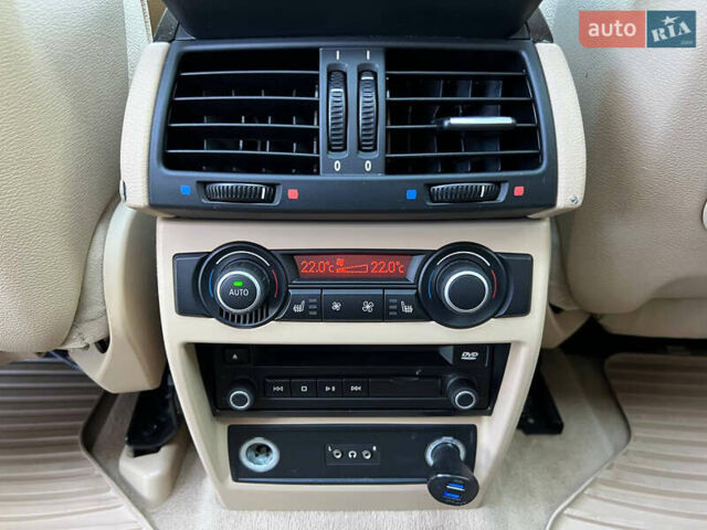 Черный БМВ Х5, объемом двигателя 4.8 л и пробегом 233 тыс. км за 10500 $, фото 17 на Automoto.ua