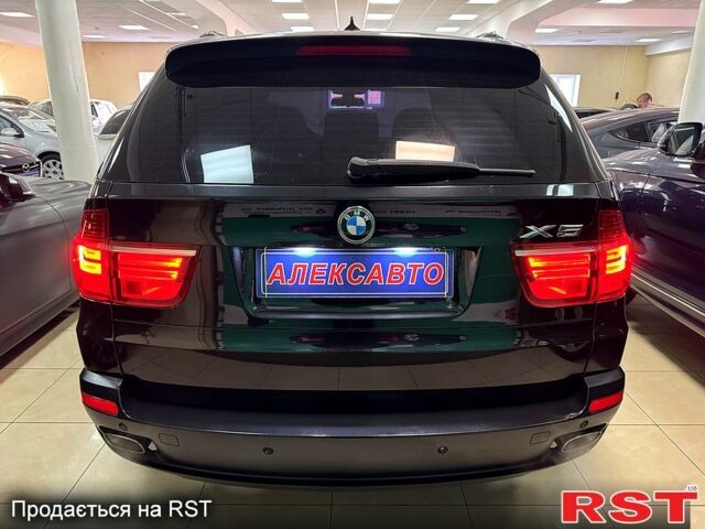 Черный БМВ Х5, объемом двигателя 4.8 л и пробегом 210 тыс. км за 11000 $, фото 4 на Automoto.ua