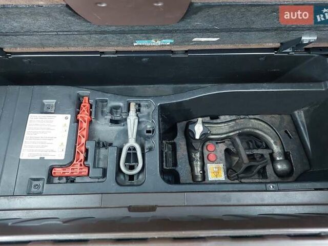 Черный БМВ Х5, объемом двигателя 3 л и пробегом 250 тыс. км за 16500 $, фото 15 на Automoto.ua