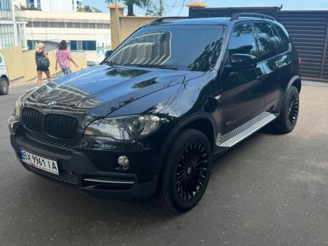 Чорний БМВ Х5, об'ємом двигуна 2.9 л та пробігом 300 тис. км за 16983 $, фото 1 на Automoto.ua