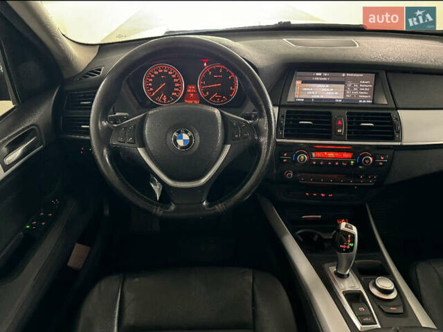 Чорний БМВ Х5, об'ємом двигуна 3 л та пробігом 244 тис. км за 16850 $, фото 22 на Automoto.ua