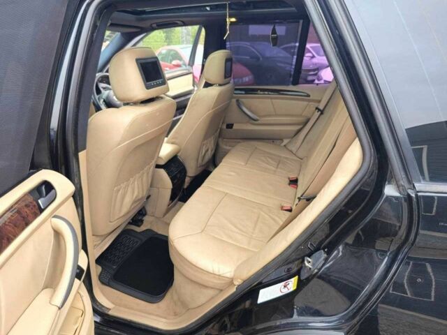 Чорний БМВ Х5, об'ємом двигуна 3 л та пробігом 288 тис. км за 3500 $, фото 16 на Automoto.ua