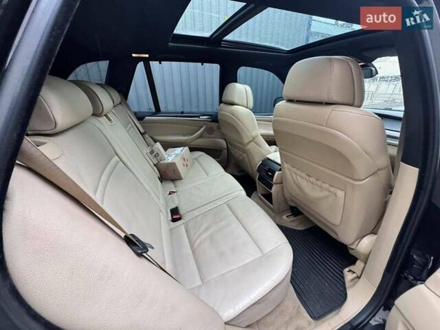 Черный БМВ Х5, объемом двигателя 3 л и пробегом 169 тыс. км за 16900 $, фото 16 на Automoto.ua