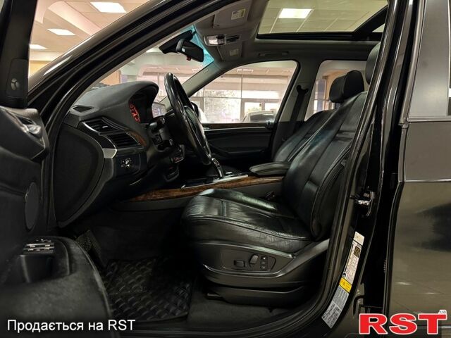 Черный БМВ Х5, объемом двигателя 3 л и пробегом 129 тыс. км за 12500 $, фото 7 на Automoto.ua