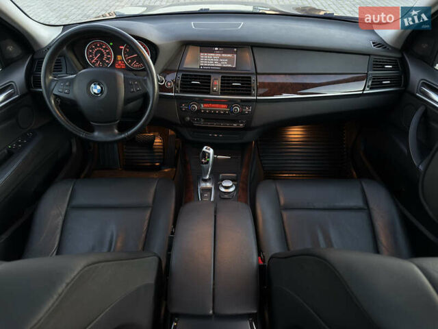 Чорний БМВ Х5, об'ємом двигуна 3 л та пробігом 110 тис. км за 12900 $, фото 91 на Automoto.ua