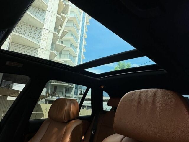 Чорний БМВ Х5, об'ємом двигуна 2.9 л та пробігом 300 тис. км за 16983 $, фото 3 на Automoto.ua