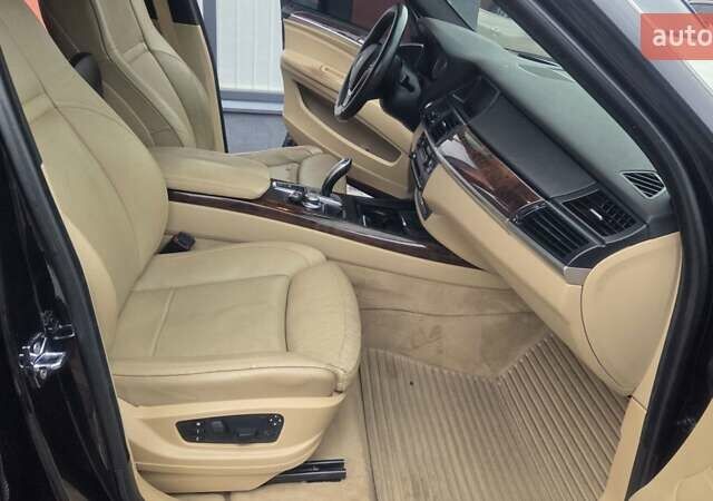 Чорний БМВ Х5, об'ємом двигуна 2.98 л та пробігом 320 тис. км за 10500 $, фото 16 на Automoto.ua