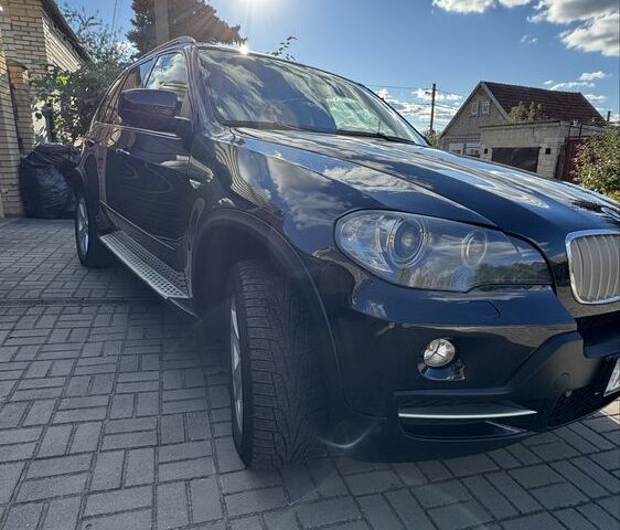 Черный БМВ Х5, объемом двигателя 4.8 л и пробегом 309 тыс. км за 11000 $, фото 4 на Automoto.ua