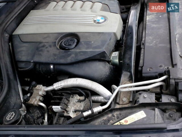 Черный БМВ Х5, объемом двигателя 3 л и пробегом 249 тыс. км за 15100 $, фото 17 на Automoto.ua