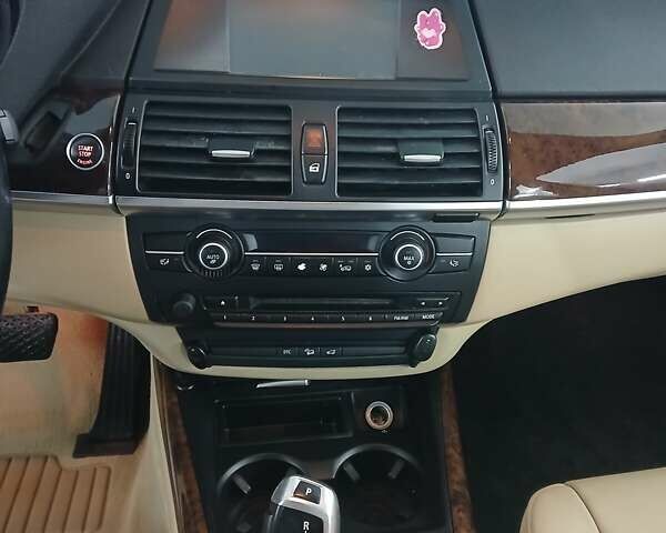 Черный БМВ Х5, объемом двигателя 3 л и пробегом 280 тыс. км за 13000 $, фото 20 на Automoto.ua