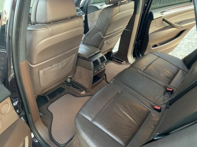 БМВ Х5 2008 в Днепре (Днепропетровске) на Automoto.ua Черный БМВ Х5, объемом двигателя 4.8 л и пробегом 225 тыс. км за 378 $, фото 15 на Automoto.ua