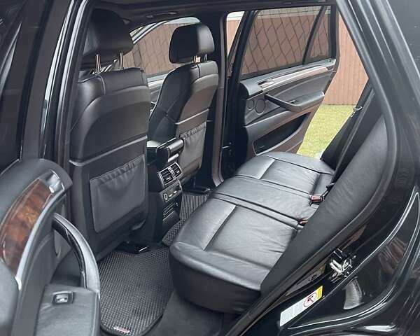 БМВ Х5 2008 в Днепре (Днепропетровске) на Automoto.ua Черный БМВ Х5, объемом двигателя 3 л и пробегом 384 тыс. км за 12500 $, фото 7 на Automoto.ua
