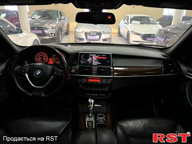 Черный БМВ Х5, объемом двигателя 4.8 л и пробегом 210 тыс. км за 11000 $, фото 10 на Automoto.ua