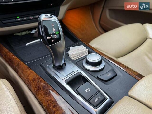 Чорний БМВ Х5, об'ємом двигуна 4.8 л та пробігом 250 тис. км за 10290 $, фото 25 на Automoto.ua