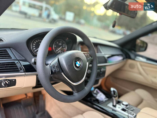 Черный БМВ Х5, объемом двигателя 2.99 л и пробегом 286 тыс. км за 15599 $, фото 13 на Automoto.ua