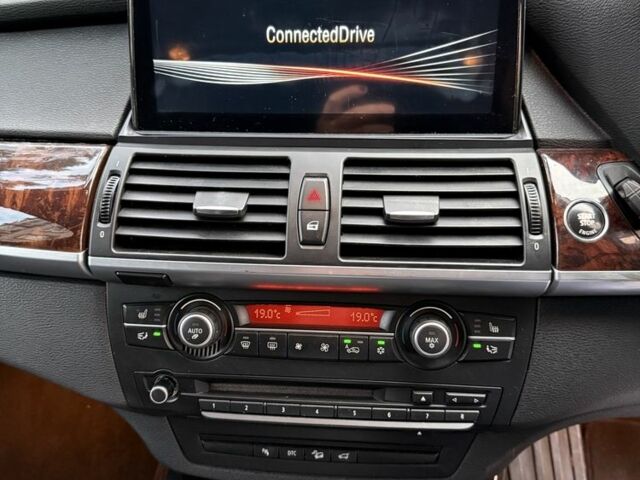 Чорний БМВ Х5, об'ємом двигуна 3 л та пробігом 270 тис. км за 6850 $, фото 11 на Automoto.ua