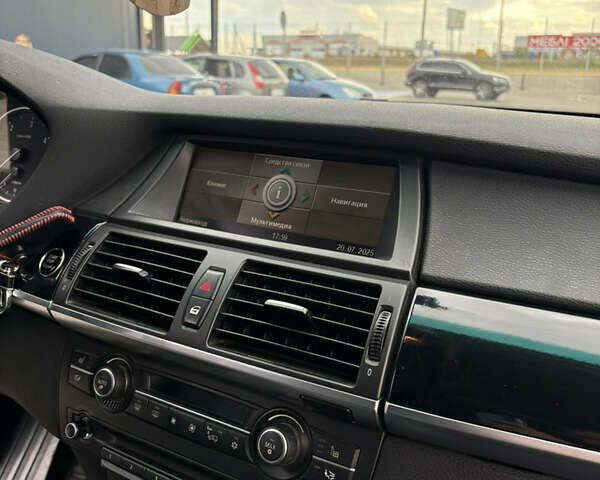 Черный БМВ Х5, объемом двигателя 3 л и пробегом 320 тыс. км за 14699 $, фото 17 на Automoto.ua