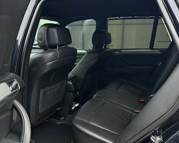 Чорний БМВ Х5, об'ємом двигуна 3 л та пробігом 265 тис. км за 17200 $, фото 11 на Automoto.ua