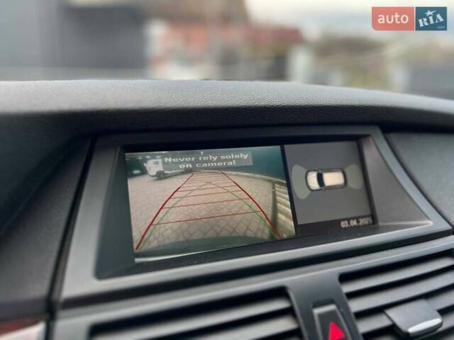 Черный БМВ Х5, объемом двигателя 4.8 л и пробегом 240 тыс. км за 15777 $, фото 17 на Automoto.ua