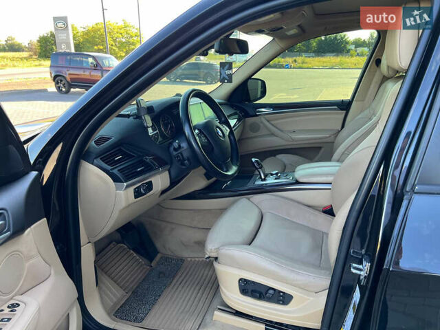 Черный БМВ Х5, объемом двигателя 4.8 л и пробегом 233 тыс. км за 10500 $, фото 2 на Automoto.ua