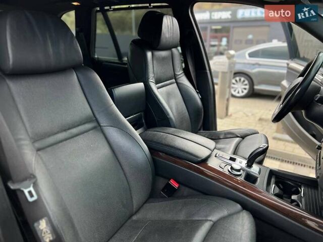Черный БМВ Х5, объемом двигателя 4.8 л и пробегом 240 тыс. км за 15777 $, фото 11 на Automoto.ua