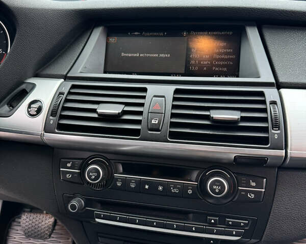 Чорний БМВ Х5, об'ємом двигуна 3 л та пробігом 265 тис. км за 17200 $, фото 21 на Automoto.ua