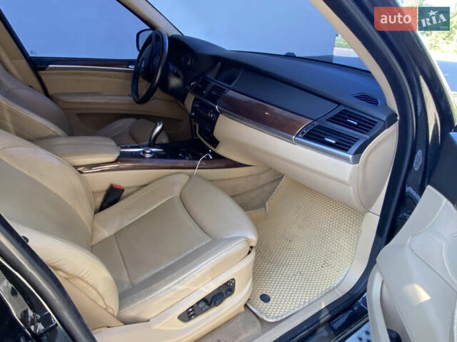 Черный БМВ Х5, объемом двигателя 3 л и пробегом 236 тыс. км за 9950 $, фото 20 на Automoto.ua