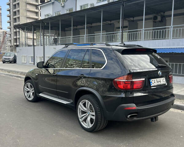 Чорний БМВ Х5, об'ємом двигуна 4.8 л та пробігом 230 тис. км за 14000 $, фото 1 на Automoto.ua
