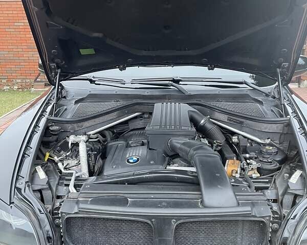 БМВ Х5 2008 в Днепре (Днепропетровске) на Automoto.ua Черный БМВ Х5, объемом двигателя 3 л и пробегом 384 тыс. км за 12500 $, фото 12 на Automoto.ua