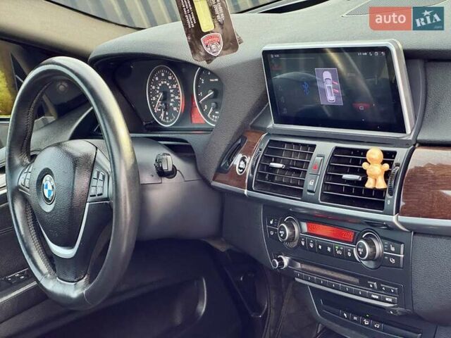 Чорний БМВ Х5, об'ємом двигуна 4.8 л та пробігом 307 тис. км за 12999 $, фото 51 на Automoto.ua