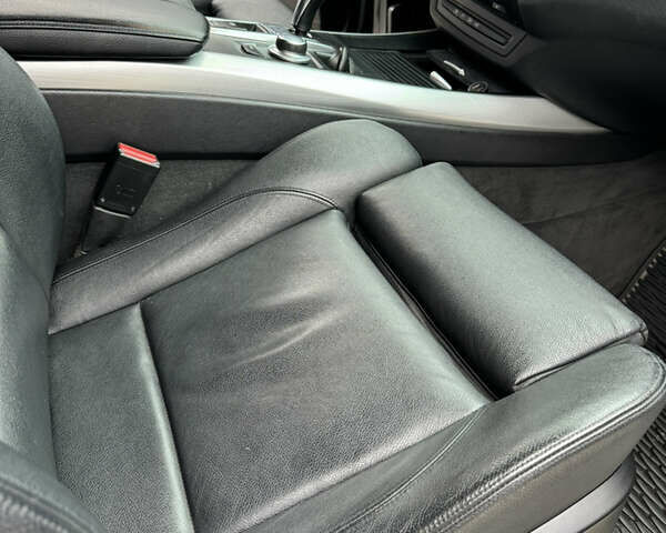 Чорний БМВ Х5, об'ємом двигуна 3 л та пробігом 265 тис. км за 17200 $, фото 20 на Automoto.ua