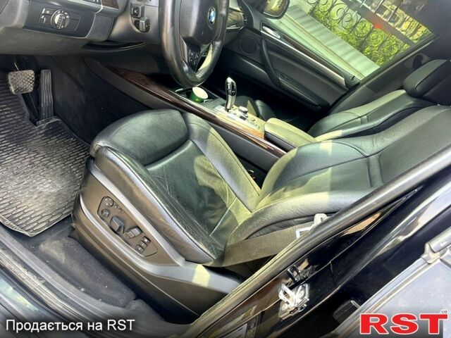 Черный БМВ Х5, объемом двигателя 4.8 л и пробегом 159 тыс. км за 10300 $, фото 8 на Automoto.ua