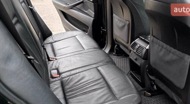 Чорний БМВ Х5, об'ємом двигуна 2.99 л та пробігом 230 тис. км за 15800 $, фото 15 на Automoto.ua