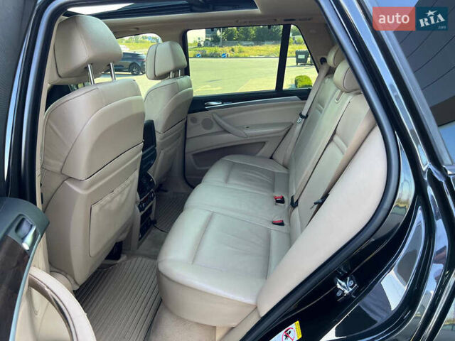 Черный БМВ Х5, объемом двигателя 4.8 л и пробегом 233 тыс. км за 10500 $, фото 15 на Automoto.ua