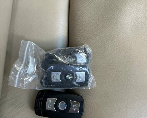 Чорний БМВ Х5, об'ємом двигуна 3 л та пробігом 310 тис. км за 13900 $, фото 26 на Automoto.ua