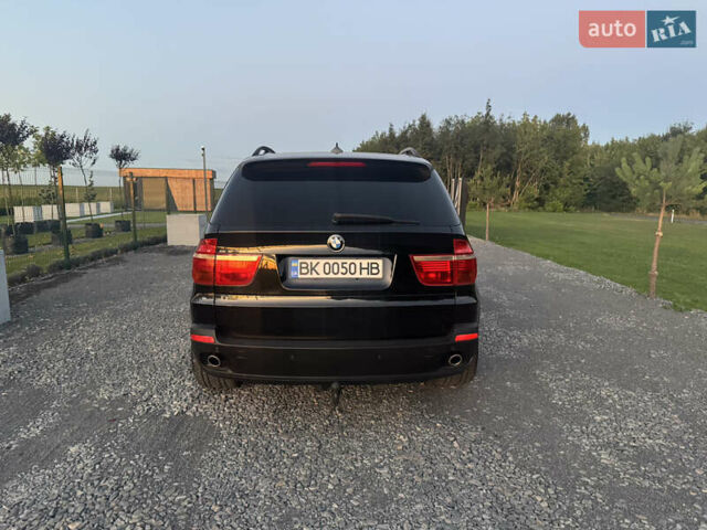 Черный БМВ Х5, объемом двигателя 2.99 л и пробегом 300 тыс. км за 17500 $, фото 18 на Automoto.ua