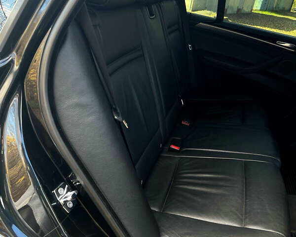 Черный БМВ Х5, объемом двигателя 4.8 л и пробегом 190 тыс. км за 22000 $, фото 18 на Automoto.ua